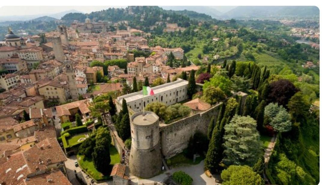 B&B Sotto Le Mura Bergamo Buitenkant foto